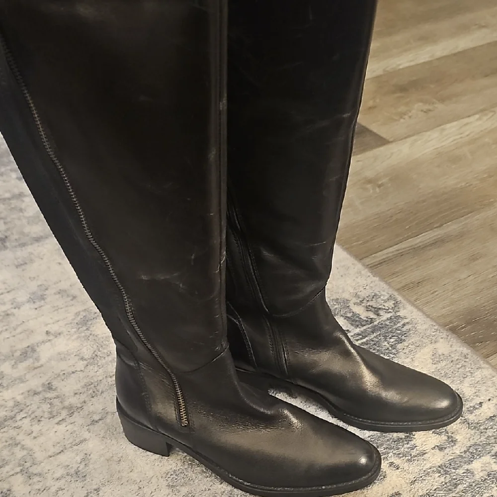 Clarks Women's Knee-high Boots VALANA MELROSE In Black Leather